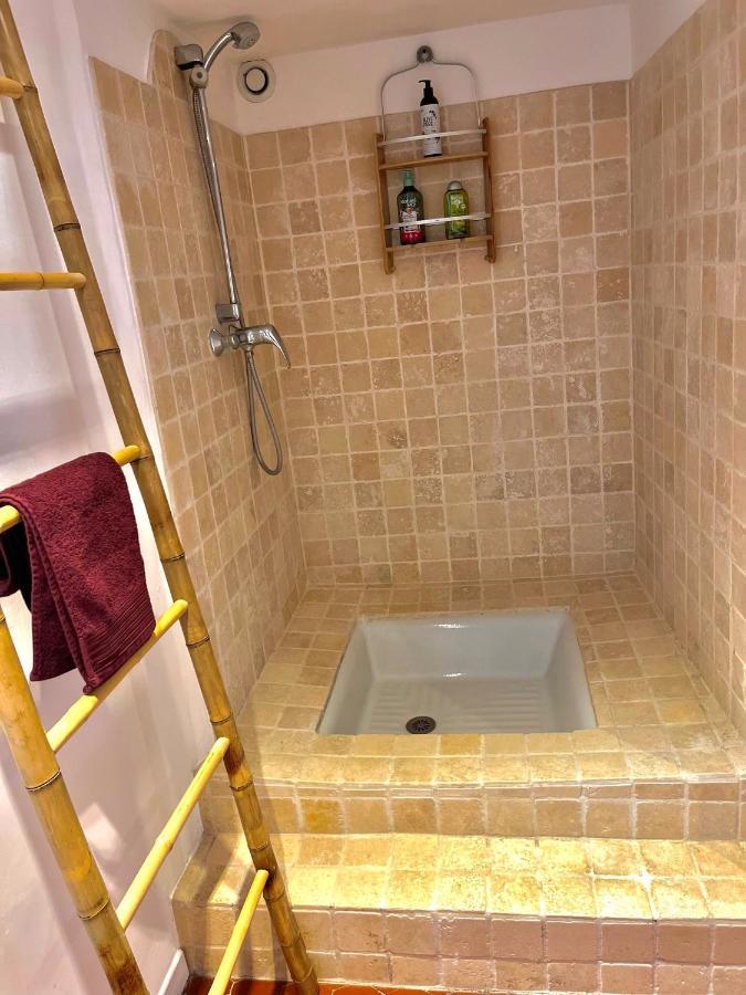 Appartement De Charme Au Coeur De Grasse Luaran gambar